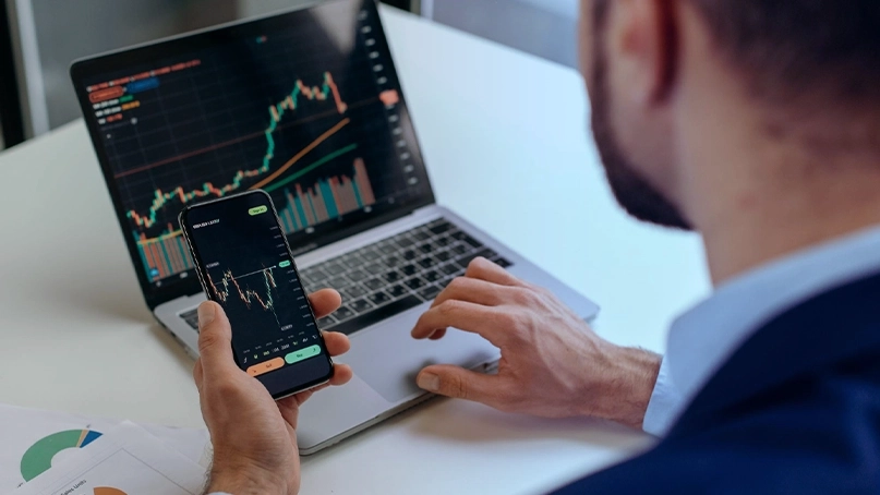 Avanzata Regiolis KI-Handelsdashboard